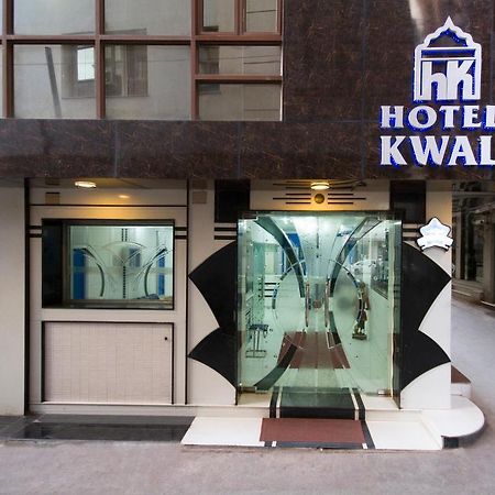 Hotel Kwality New Delhi Bagian luar foto