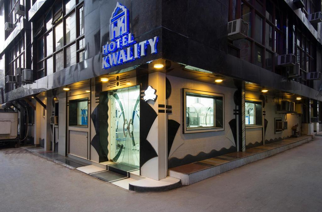 Hotel Kwality New Delhi Bagian luar foto
